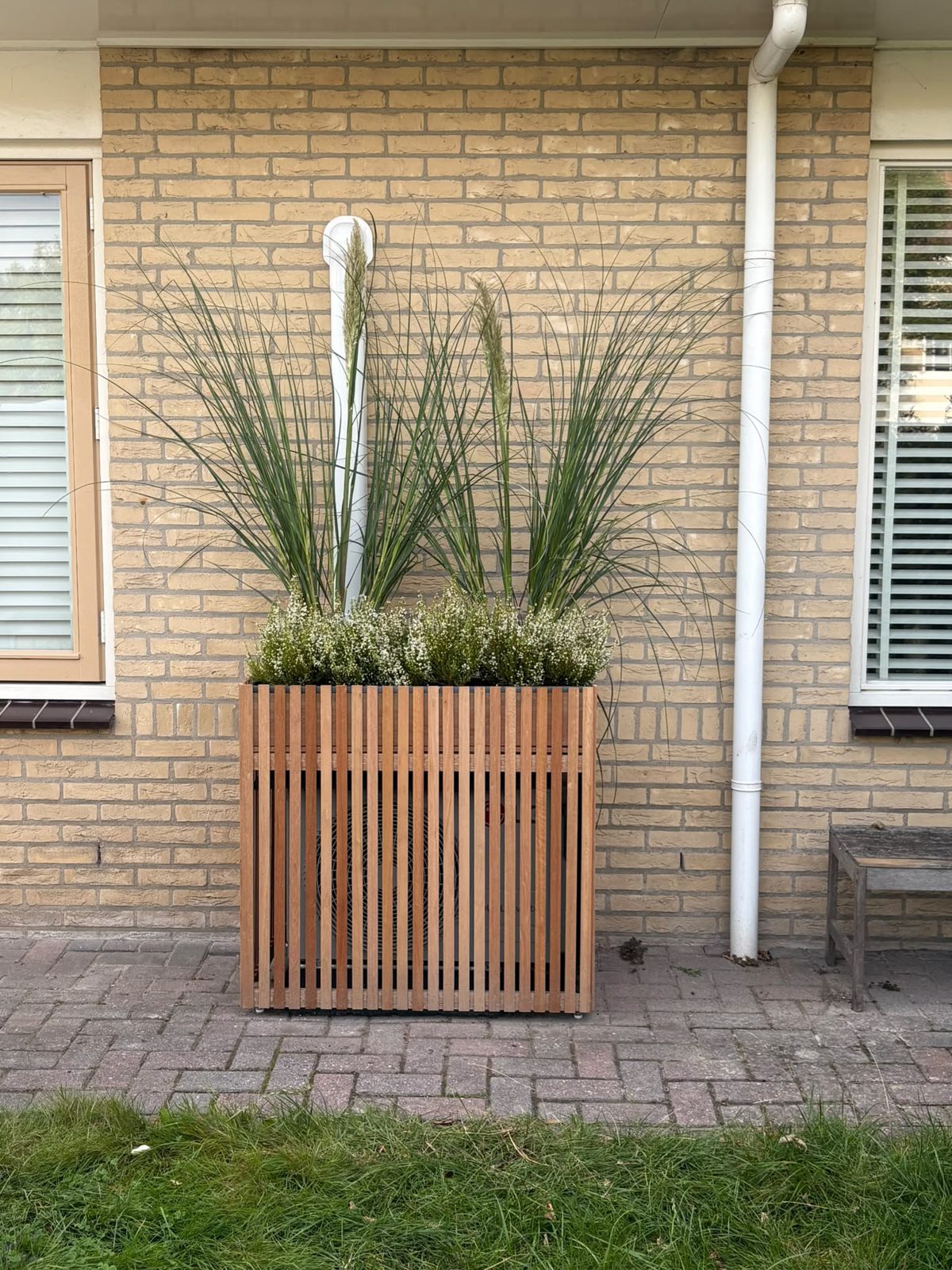 Airco zelf geplaatst, ombouw zelf gemaakt: zo kan het ook