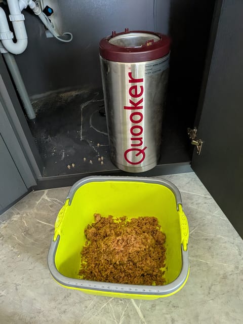 Quooker kalkverwijdering - dikke kalklaag uit reservoir